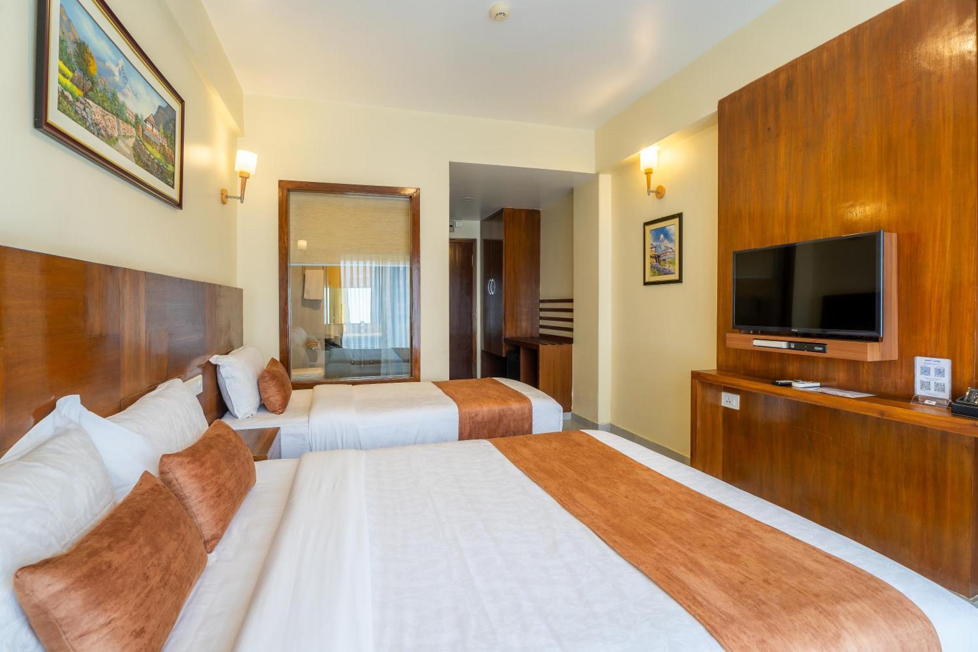 Hotel Haven O' Ganga Покхара Экстерьер фото