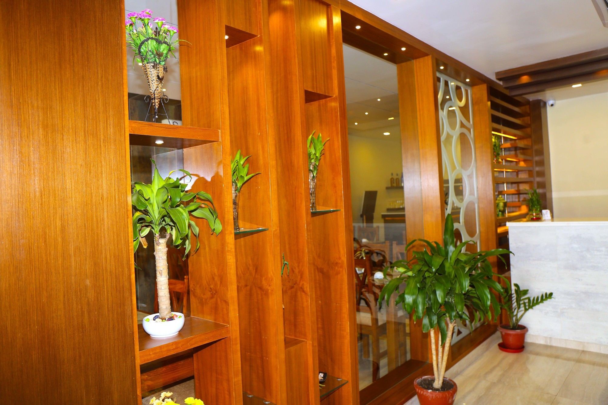 Hotel Haven O' Ganga Покхара Экстерьер фото